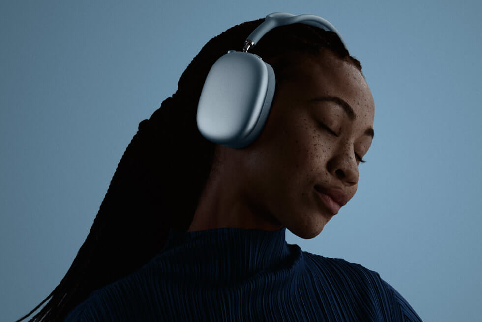 Apple AirPods Max 2: Smarter Sound Meets Premium Style