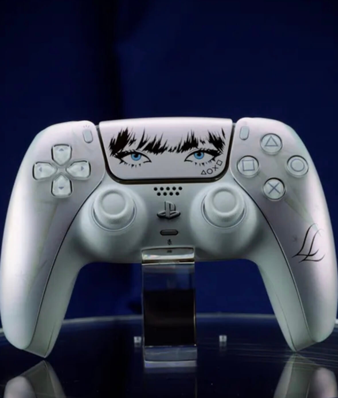 Lisa Gets Her Own PlayStation Controller in New Collaboration